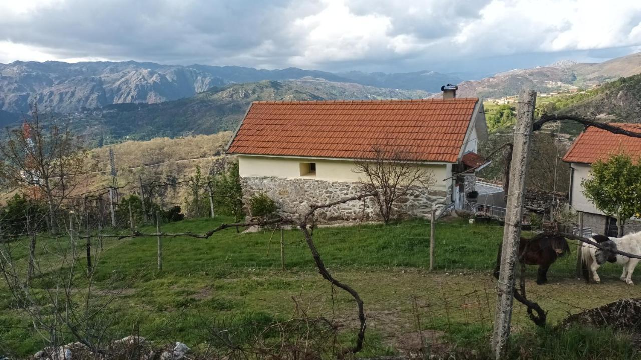 Geres Do Alibaba Villa Ruivaes Buitenkant foto
